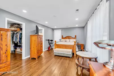 21 Frances Drive, Freehold, NJ 07728 - Photo 5