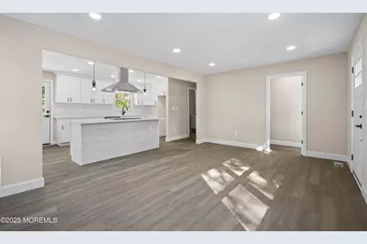 393 E Millstream Road, Cream Ridge, NJ 08514 - Photo 3