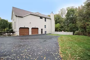 323 Freehold-Englishtown Rd, Freehold, NJ 07728 - Photo 53