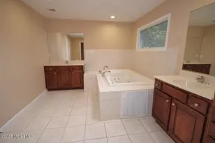 323 Freehold-Englishtown Rd, Freehold, NJ 07728 - Photo 21