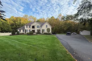 323 Freehold-Englishtown Rd, Freehold, NJ 07728 - Photo 49