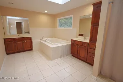 323 Freehold Englishtown Road, Freehold, NJ 07728 - Photo 23