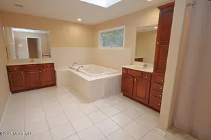 323 Freehold-Englishtown Rd, Freehold, NJ 07728 - Photo 23