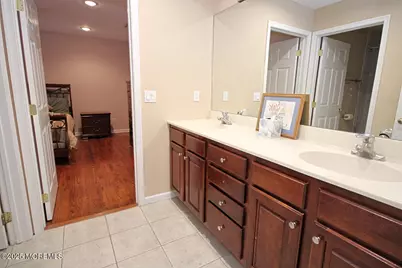 323 Freehold Englishtown Road, Freehold, NJ 07728 - Photo 27