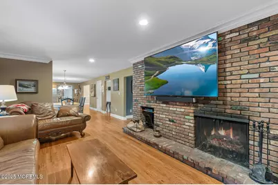 2 Pomo Court, Middletown, NJ 07748 - Photo 9