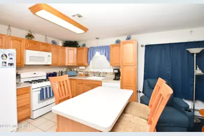 289 Costa Mesa Drive, Toms River Township, NJ 08757 - Photo 3