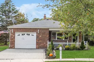 193 Biabou Dr, Toms River Township, NJ 08757 - Photo 1