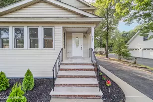 901 Palmer Ave, Holmdel, NJ 07733 - Photo 1