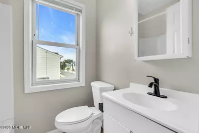 77 Center Avenue, Keansburg, NJ 07734 - Photo 11