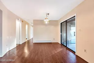 205 Covered Bridge Blvd, Manalapan Township, NJ 07726 - Photo 9