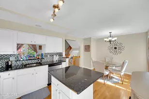 8 Abby Road, Farmingdale, NJ 07727 - Photo 9