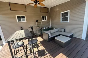 32 Villa Pl, Eatontown, NJ 07724 - Photo 5