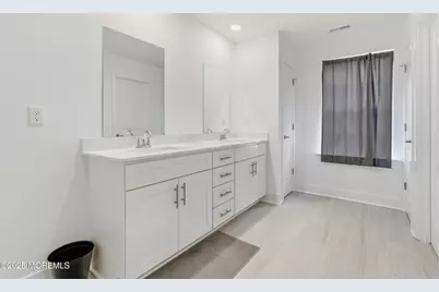 130 Woolley Court, Oakhurst, NJ 07755 - Photo 25