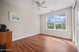 301 Colgate Way, Freehold, NJ 07728 - Photo 35