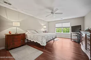 301 Colgate Way, Freehold, NJ 07728 - Photo 27