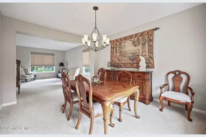 301 Colgate Way, Freehold, NJ 07728 - Photo 13