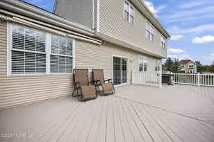 301 Colgate Way, Freehold, NJ 07728 - Photo 39