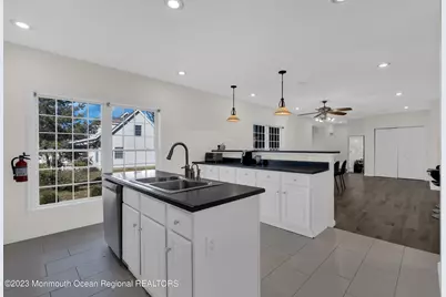 374.5 W Park Avenue, Oakhurst, NJ 07755 - Photo 7