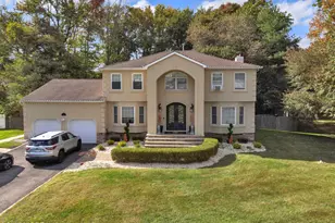 41 Longstreet Rd, Manalapan Township, NJ 07726 - Photo 47