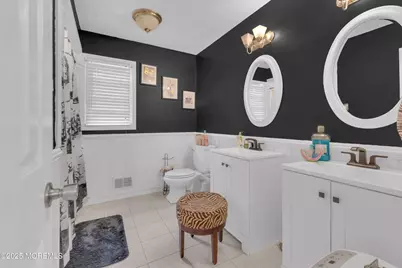 41 Longstreet Road, Manalapan Township, NJ 07726 - Photo 29