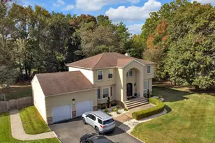 41 Longstreet Rd, Manalapan Township, NJ 07726 - Photo 49