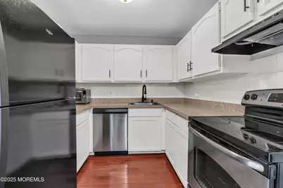 330 Shore Drive #E8, Highlands, NJ 07732 - Photo 9