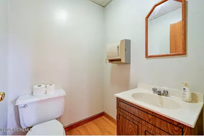 95 Broadway, Keyport, NJ 07735 - Photo 17