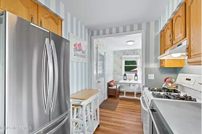 425 Washington Avenue, Avon by the Sea, NJ 07717 - Photo 15