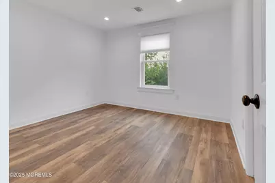 16 Irwin Avenue, Freehold, NJ 07728 - Photo 11