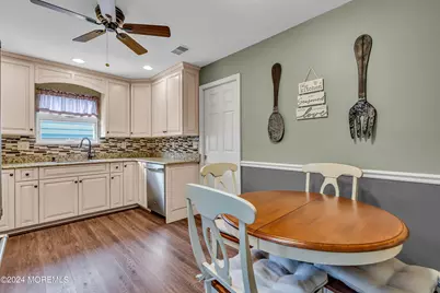 64 Morning Glory Lane, Whiting, NJ 08759 - Photo 17