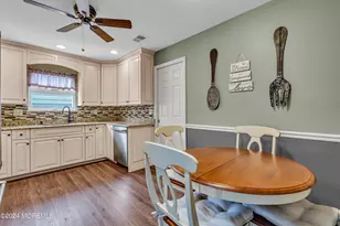 64 Morning Glory Ln, Whiting, NJ 08759 - Photo 17