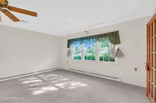 586A Lake Point Dr, Lakewood, NJ 08701 - Photo 11