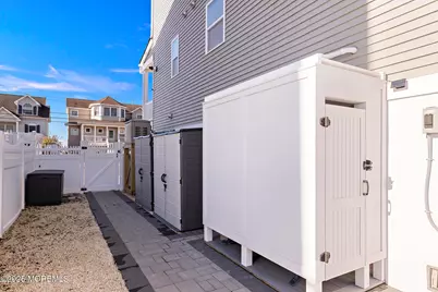 1374 Paul Boulevard, Manahawkin, NJ 08050 - Photo 33