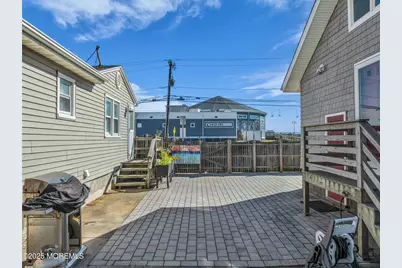 16 Carteret Avenue, Seaside Heights, NJ 08751 - Photo 9