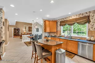 375 Peter Forman Dr, Freehold, NJ 07728 - Photo 21