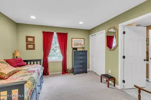 375 Peter Forman Dr, Freehold, NJ 07728 - Photo 43