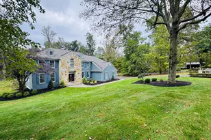 3 Forest Park Ct, Holmdel, NJ 07733 - Photo 3