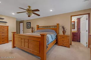 2 Ware Pl, Middletown, NJ 07748 - Photo 27