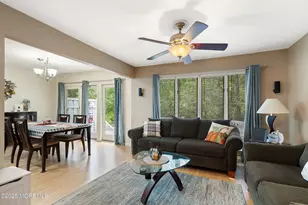 62 Violet Ct, Toms River Township, NJ 08753 - Photo 9