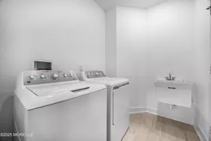 98 Fillmore Dr, Monroe Township, NJ 08831 - Photo 17