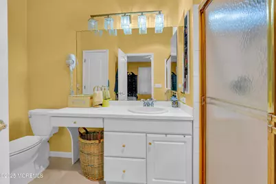 138 Greenlawns Drive, Lakewood, NJ 08701 - Photo 15