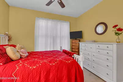 138 Greenlawns Drive, Lakewood, NJ 08701 - Photo 13