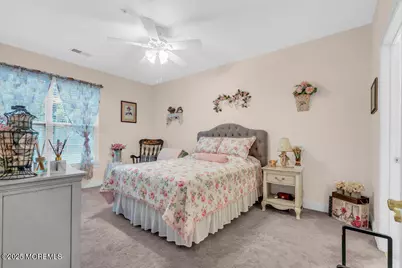 512 Sophee Lane, Lakewood, NJ 08701 - Photo 9