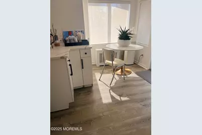 184 Ridgewood Avenue, Oakhurst, NJ 07755 - Photo 5