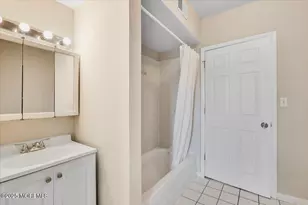 111 John St, Old Bridge Township, NJ 08879 - Photo 33