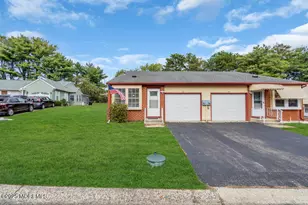 9 Juniper Ln, Whiting, NJ 08759 - Photo 5