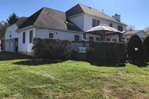 10 Saddlebrook Rd, Millstone Township, NJ 08535 - Photo 9