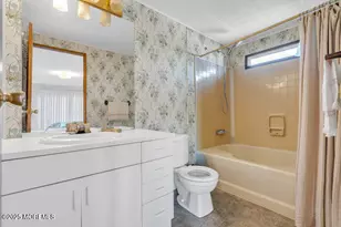 537 James St, Freehold, NJ 07728 - Photo 21