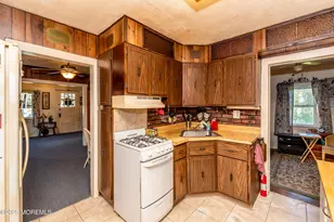 124 Marshall Ave, Tuckerton, NJ 08087 - Photo 11