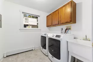 59 Peters Pl, Red Bank, NJ 07701 - Photo 39